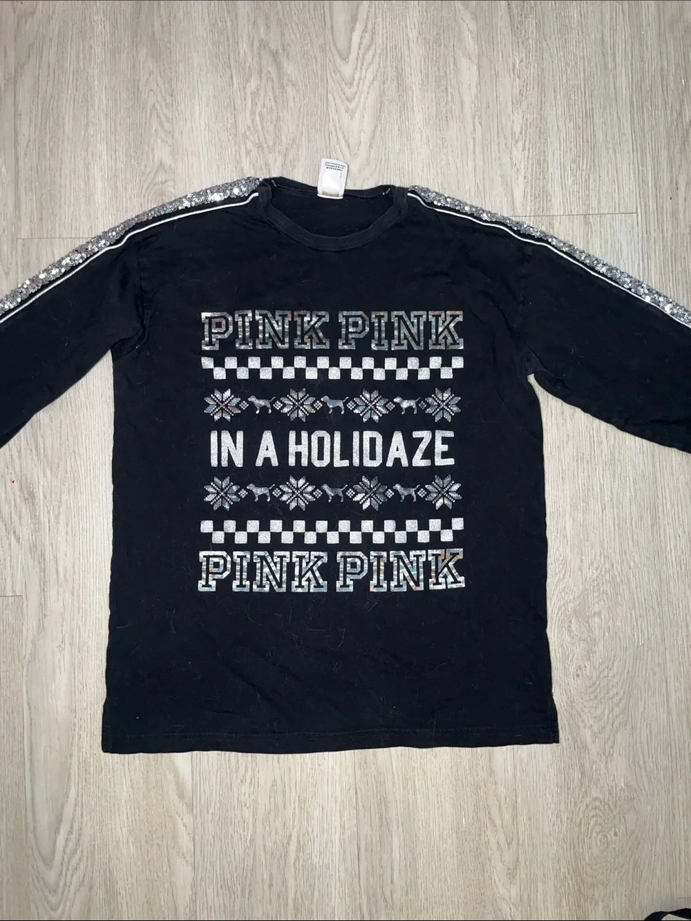 PINK Victorias Secret Sequin Sleeve Holiday Long Sleeve Tee Small